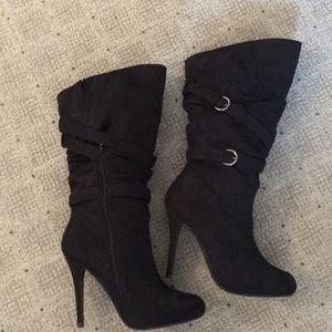 Black Swede boots